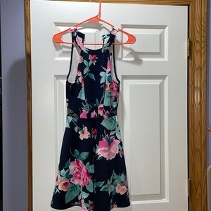Speechless floral dress with mesh cutouts on sides, size 3 (Juniors)